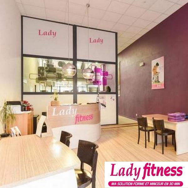 Lady Fitness -52 formule club Annuelle* par Avantages Enseignants