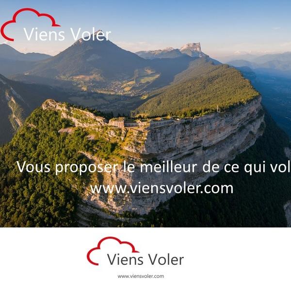 Viens Voler Spécialiste des loisirs aériens Baptême de vol Initiation pilotage Stages de -5 à 10 par Avantages Enseignants